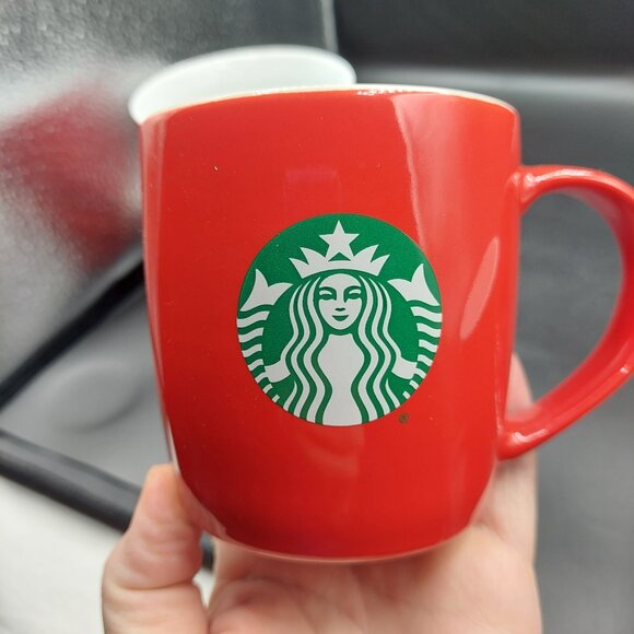 Lot of 3 Starbucks Coffee Mugs Red Christmas Holiday 2013 2015 2021 EUC - Picture 5 of 6